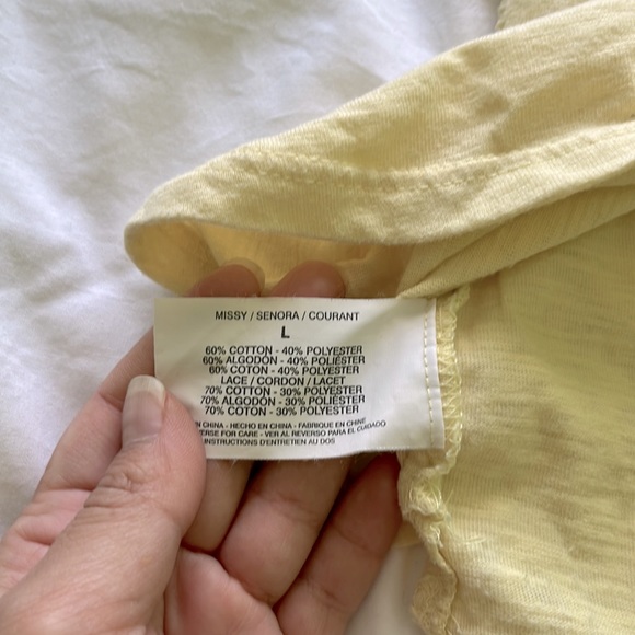 Nine West large top lemon yellow 3/4 sleeve - Picture 5 of 5